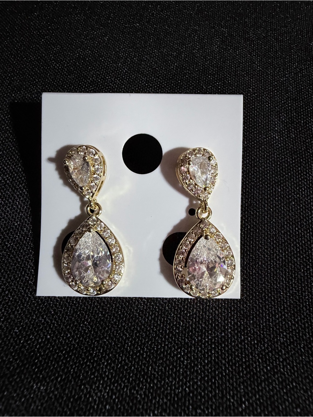 Elegant Gold plated Teardrop Crystal Drop Earrings - White/Clear